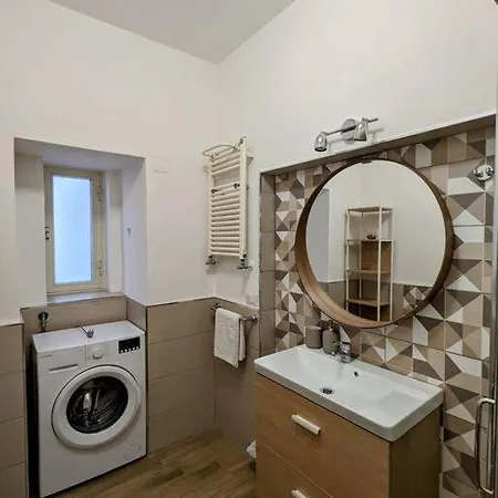 Partenope 3- Exclusive Apt. On The Seafront 아파트 *