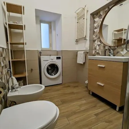 아파트 Partenope 3- Exclusive Apt. On The Seafront 나폴리